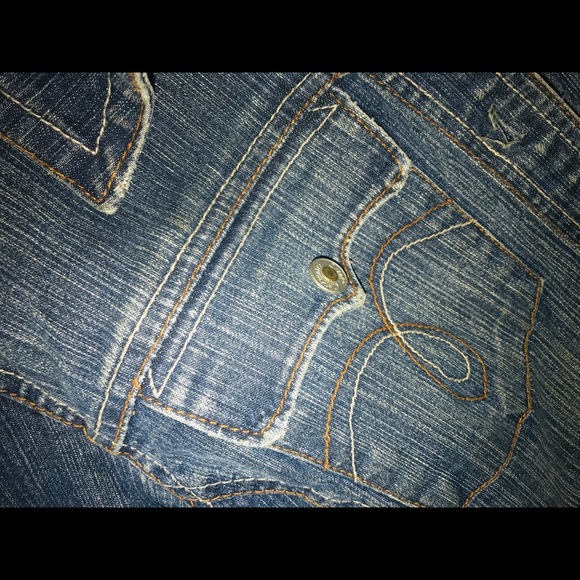 Jean Jacket - Picture 5 of 5